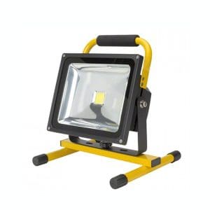Foco proyector LED 30W recargable batería IP65 – luz blanca