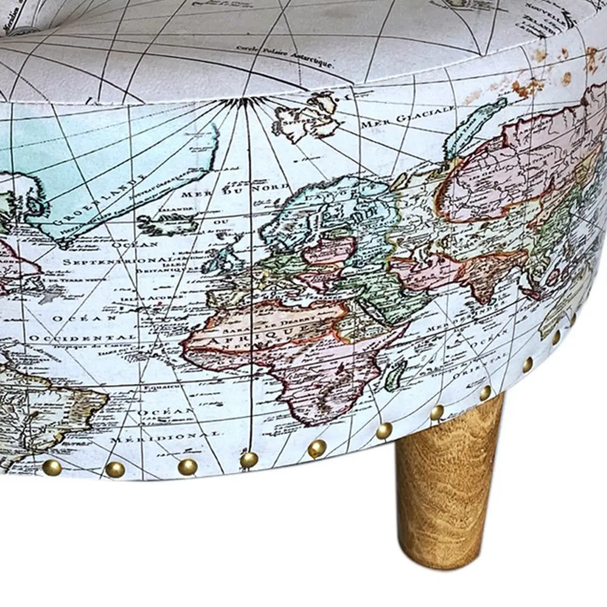Taburete World Map mostrando el asiento y las patas