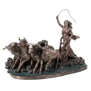 Figura decorativa de Gefjon, diosa nórdica de la siembra, en resina