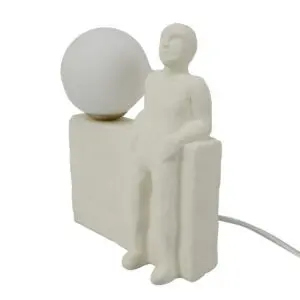 Lámpara de sobremesa con figura humana detalle