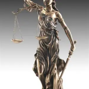 Figura de la diosa griega de la Justicia de resina 73 cm