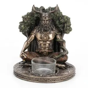 Dios celta Cernunnos figura de resina