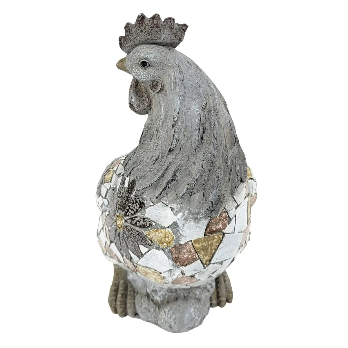 Detalle de figura de gallo decorativa