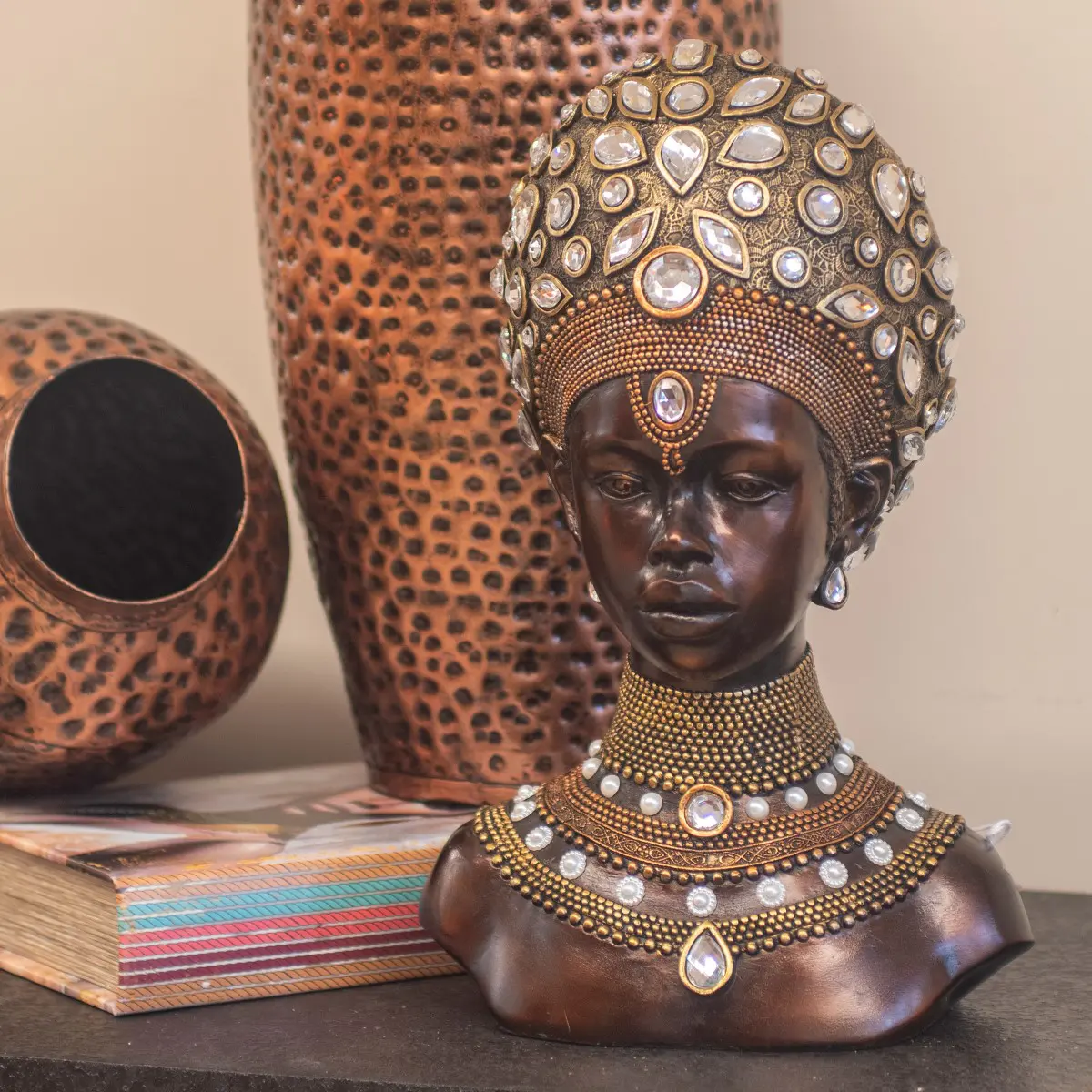 Busto africano decoración étnica