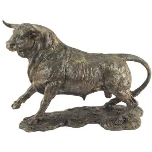 Figura decorativa de toro de resina